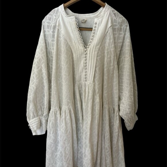 Asa Fashion White Eyelet Prairie Long-Sleeve Festival Dress - Picture 1 of 3